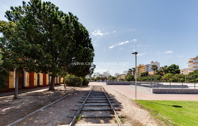 Herverkoop - Appartement / flat - Torrevieja - Acequion