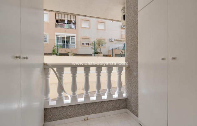 Herverkoop - Appartement / flat - Torrevieja - Acequion