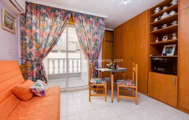 Herverkoop - Appartement / flat - Torrevieja - Acequion