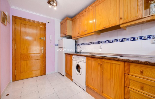 Herverkoop - Appartement / flat - Torrevieja - Acequion