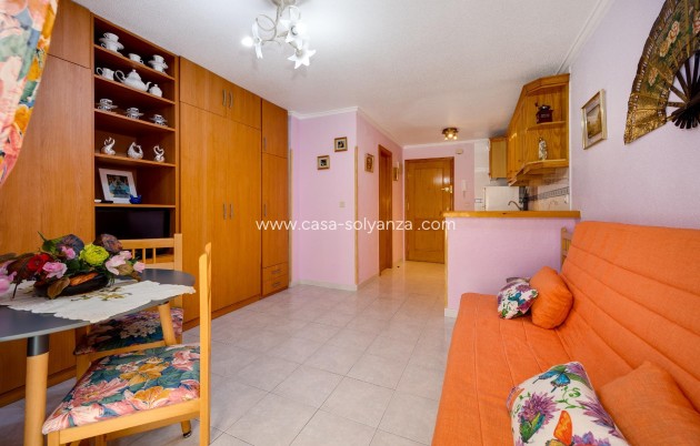 Herverkoop - Appartement / flat - Torrevieja - Acequion