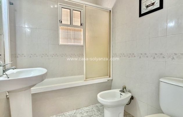 Wiederverkauf - Wohnung - Orihuela Costa - Costa Blanca