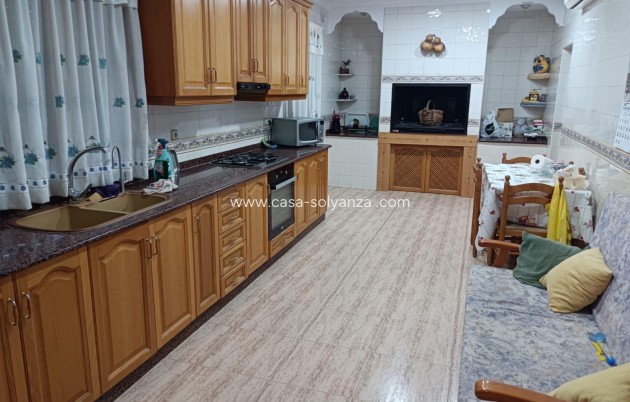 Resale - Townhouse - Granja de Rocamora