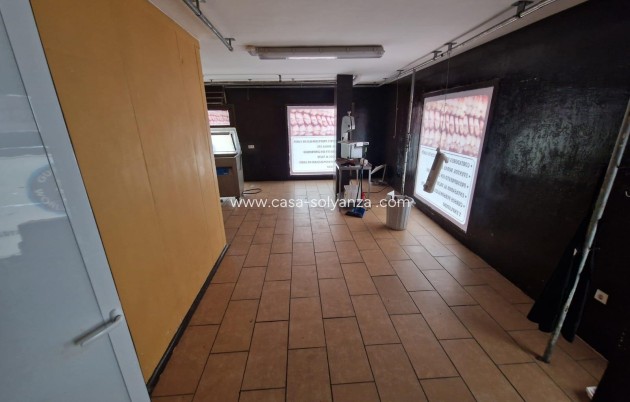 Revente - Commercial - Torrevieja - Estacion Autobuses