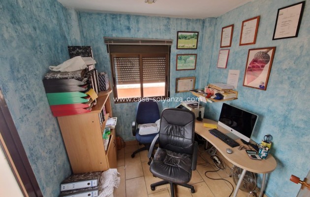 Revente - Commercial - Torrevieja - Estacion Autobuses