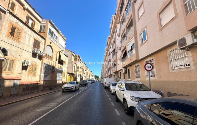 Revente - Appartement - Torrevieja - Acequion