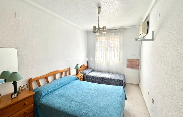 Revente - Appartement - Torrevieja - Acequion