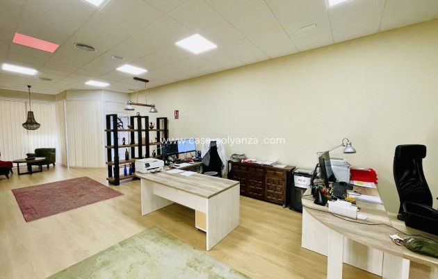 Revente - Commercial - Torrevieja - Center