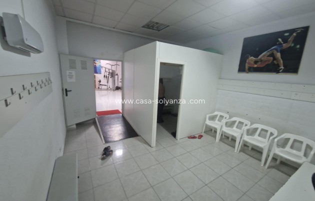 Revente - Commercial - Torrevieja - Estacion Autobuses