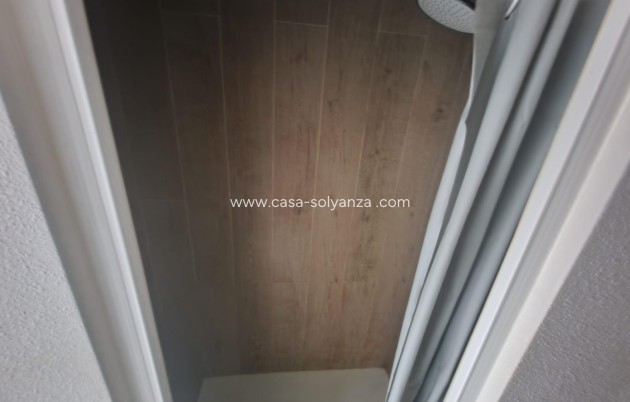 Revente - Commercial - Torrevieja - Estacion Autobuses