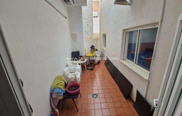 Revente - Commercial - Torrevieja - Estacion Autobuses