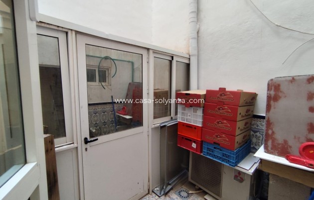 Revente - Commercial - Torrevieja - Estacion Autobuses