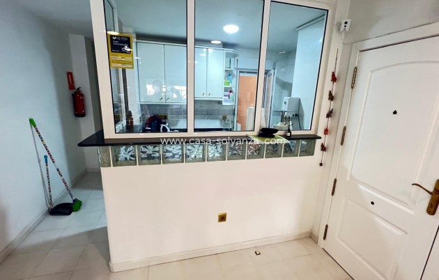 Reventa - Apartamento / piso - Torrevieja