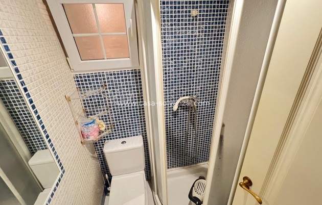 Reventa - Apartamento / piso - Torrevieja