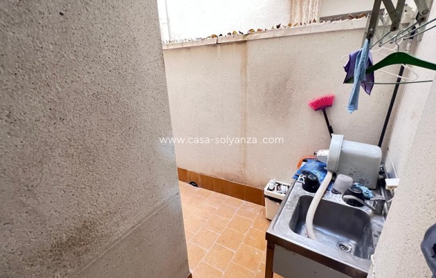 Reventa - Apartamento / piso - Torrevieja