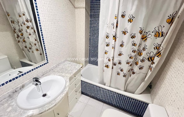 Reventa - Apartamento / piso - Torrevieja