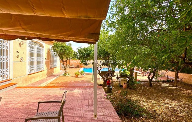 Revente - Villa - Torrevieja - Los Balcones