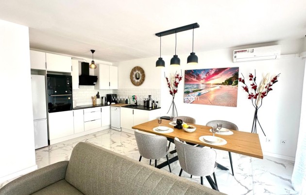 Revente - Appartement - Torrevieja - Punta Prima