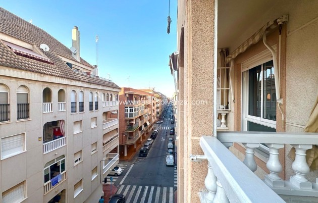 Revente - Appartement - Torrevieja - Acequion