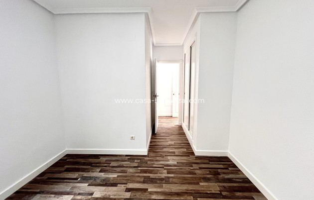 Revente - Appartement - San Miguel de Salinas - Inland