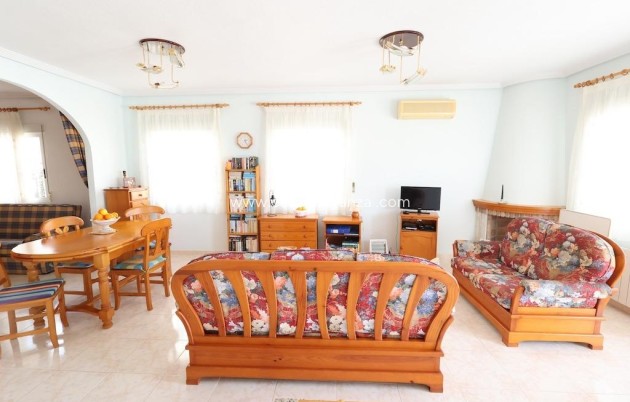 Revente - Villa - Orihuela Costa - Costa Blanca