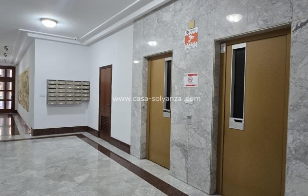 Revente - Appartement - Torrevieja - Center