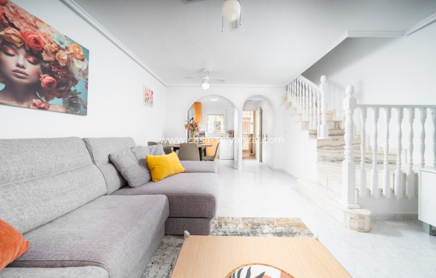 Revente - Maison de ville - Orihuela Costa - Los Almendros - La Florida