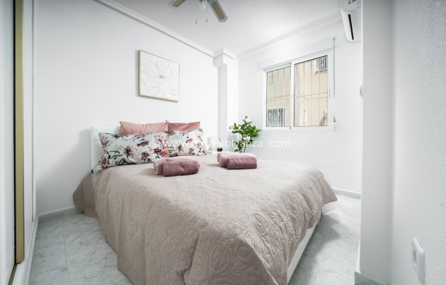 Revente - Maison de ville - Orihuela Costa - Los Almendros - La Florida