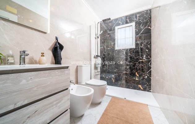 Revente - Maison de ville - Orihuela Costa - Los Almendros - La Florida