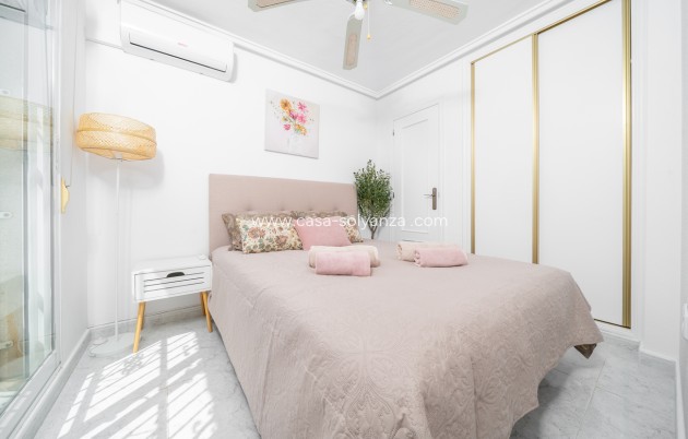 Revente - Maison de ville - Orihuela Costa - Los Almendros - La Florida