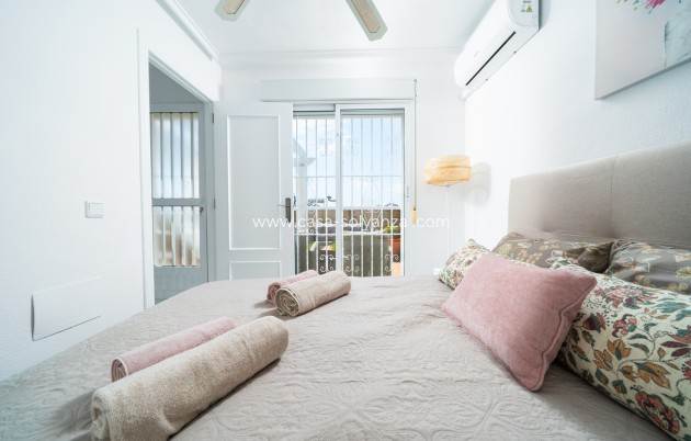 Revente - Maison de ville - Orihuela Costa - Los Almendros - La Florida