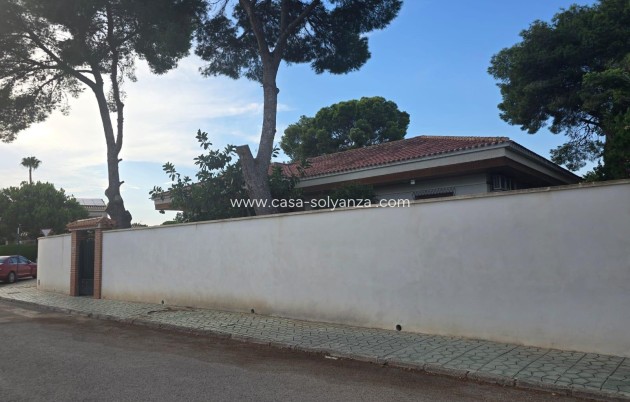 Revente - Villa - Orihuela Costa - Campoamor