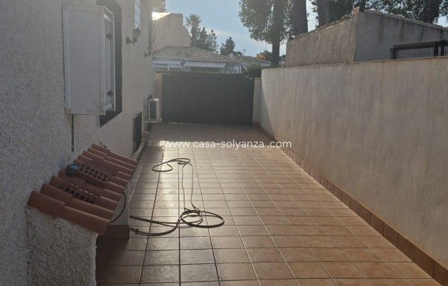 Revente - Villa - Orihuela Costa - Campoamor