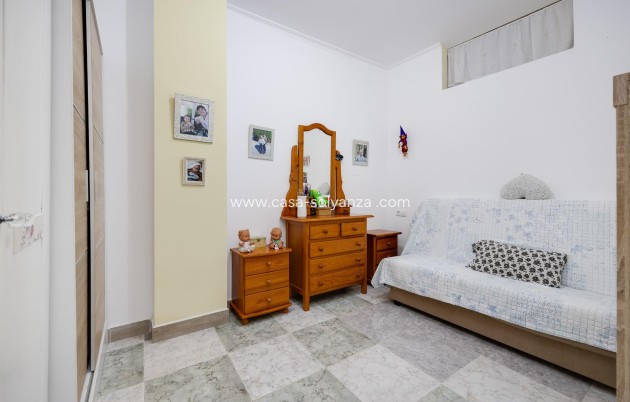 Reventa - Apartamento / piso - Torrevieja - Center