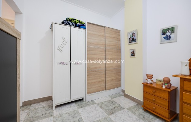 Reventa - Apartamento / piso - Torrevieja - Center