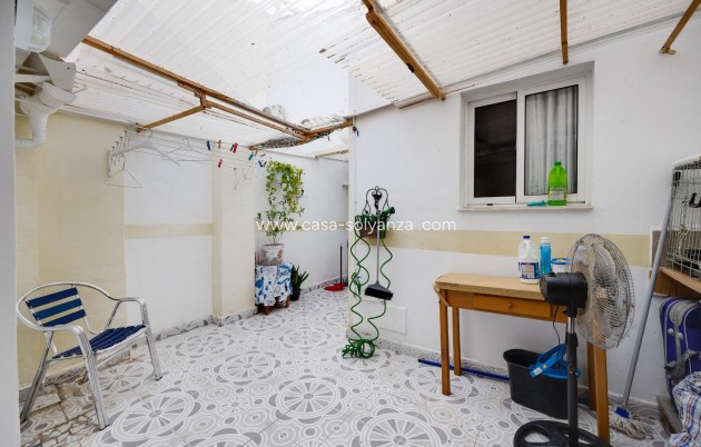 Reventa - Apartamento / piso - Torrevieja - Center