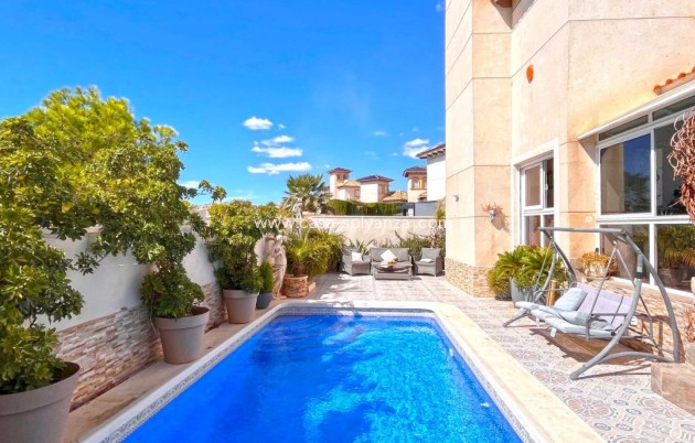Revente - Villa - Orihuela Costa - Costa Blanca