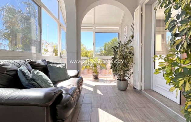 Revente - Villa - Orihuela Costa - Costa Blanca