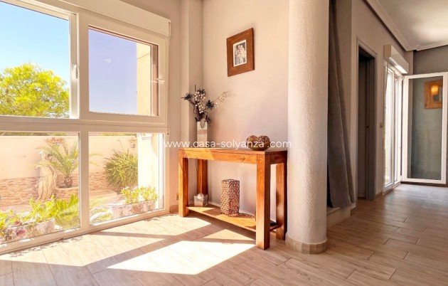 Revente - Villa - Orihuela Costa - Costa Blanca