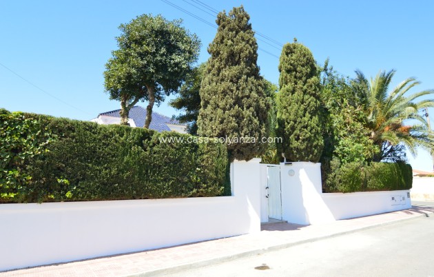 Herverkoop - Villa - Torrevieja