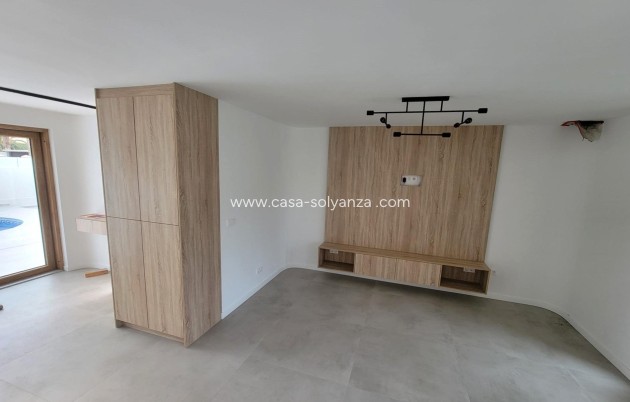 Revente - Villa - Orihuela Costa - Cabo Roig