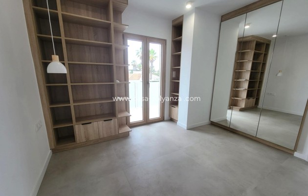 Revente - Villa - Orihuela Costa - Cabo Roig