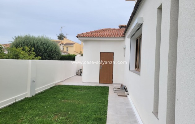 Revente - Villa - Orihuela Costa - Cabo Roig