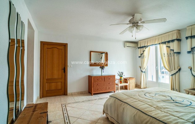 Wiederverkauf - Villa - Orihuela