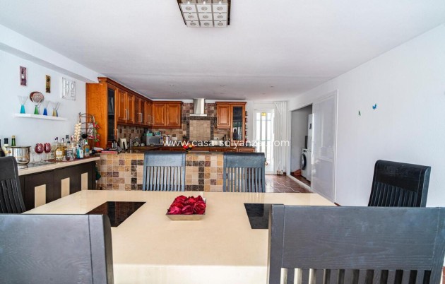 Wiederverkauf - Villa - Orihuela