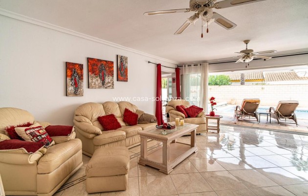 Wiederverkauf - Villa - Orihuela