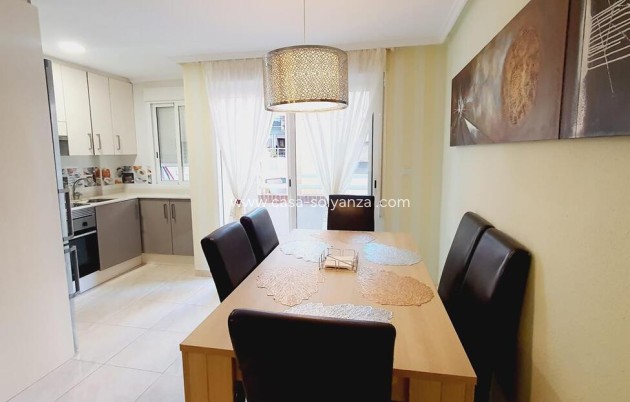 Reventa - Apartamento / piso - Torrevieja - Center