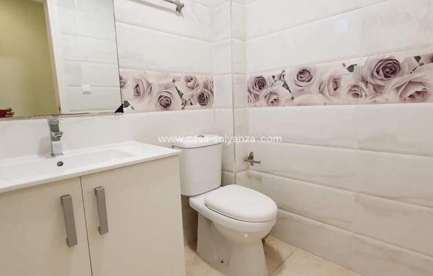 Reventa - Apartamento / piso - Torrevieja - Center
