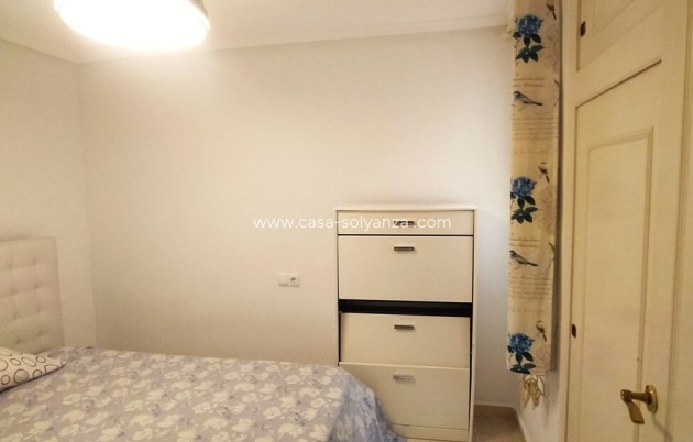 Reventa - Apartamento / piso - Torrevieja - Center