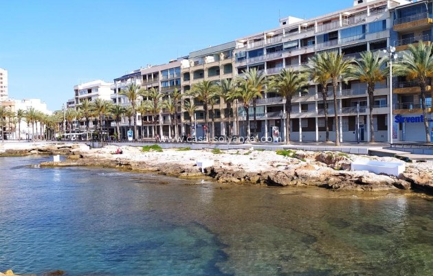 Reventa - Apartamento / piso - Torrevieja - Center